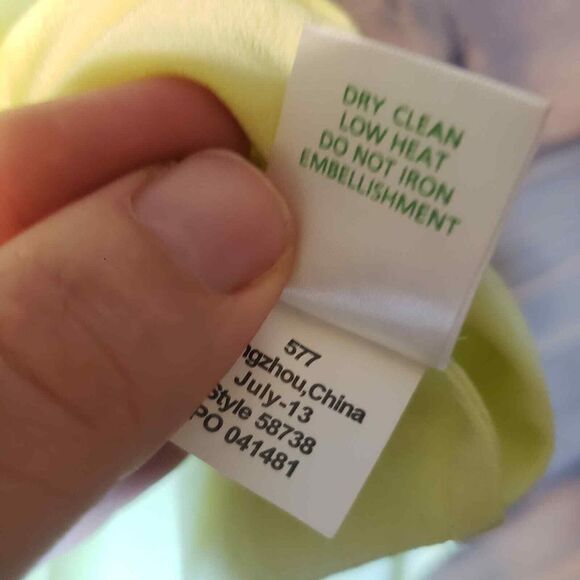 Lilly Pulitzer Havana 100% Silk Embellished Top in Kelp Green Yellow Size XS - Picture 9 of 12